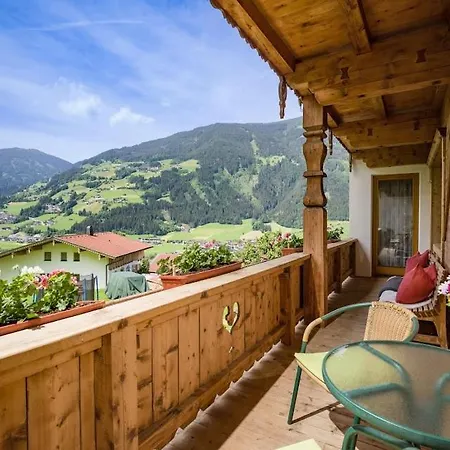 Apartments Fleidl Zell am Ziller Exterior photo